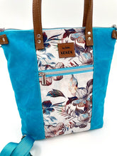 Load image into Gallery viewer, 12oz Printed Waxed Canvas - Linen Gray Floral