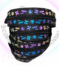 Load image into Gallery viewer, Reflective #5 Zipper Tapes SSA