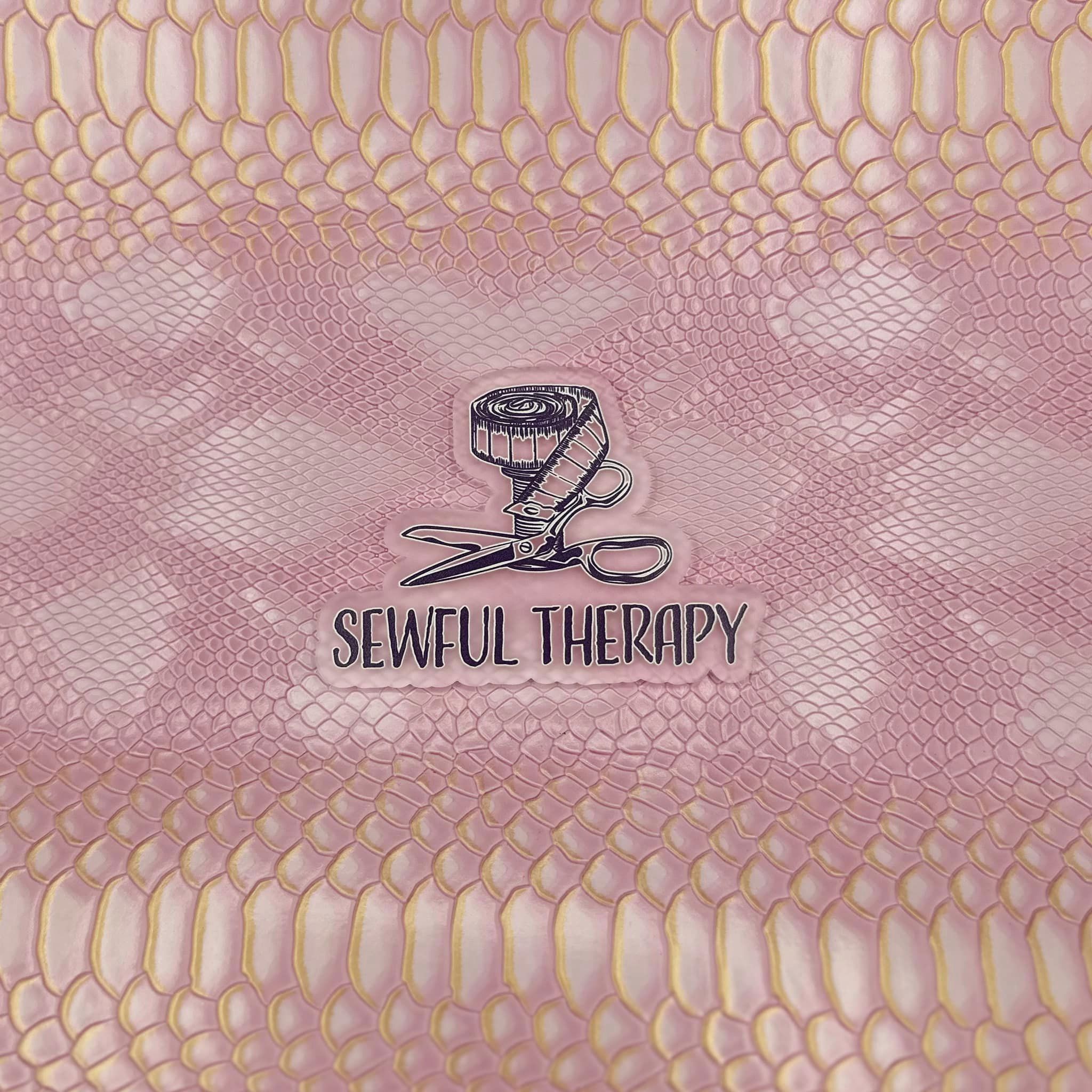 Lóngshēn Blush & Gold Vinyl (Half Yard)