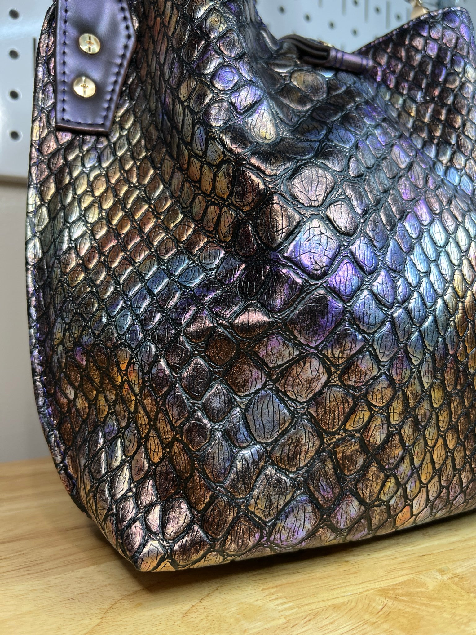 PREORDER 10-12 Business Weeks: Draconic Oil Slick Vinyl (Half Yard)