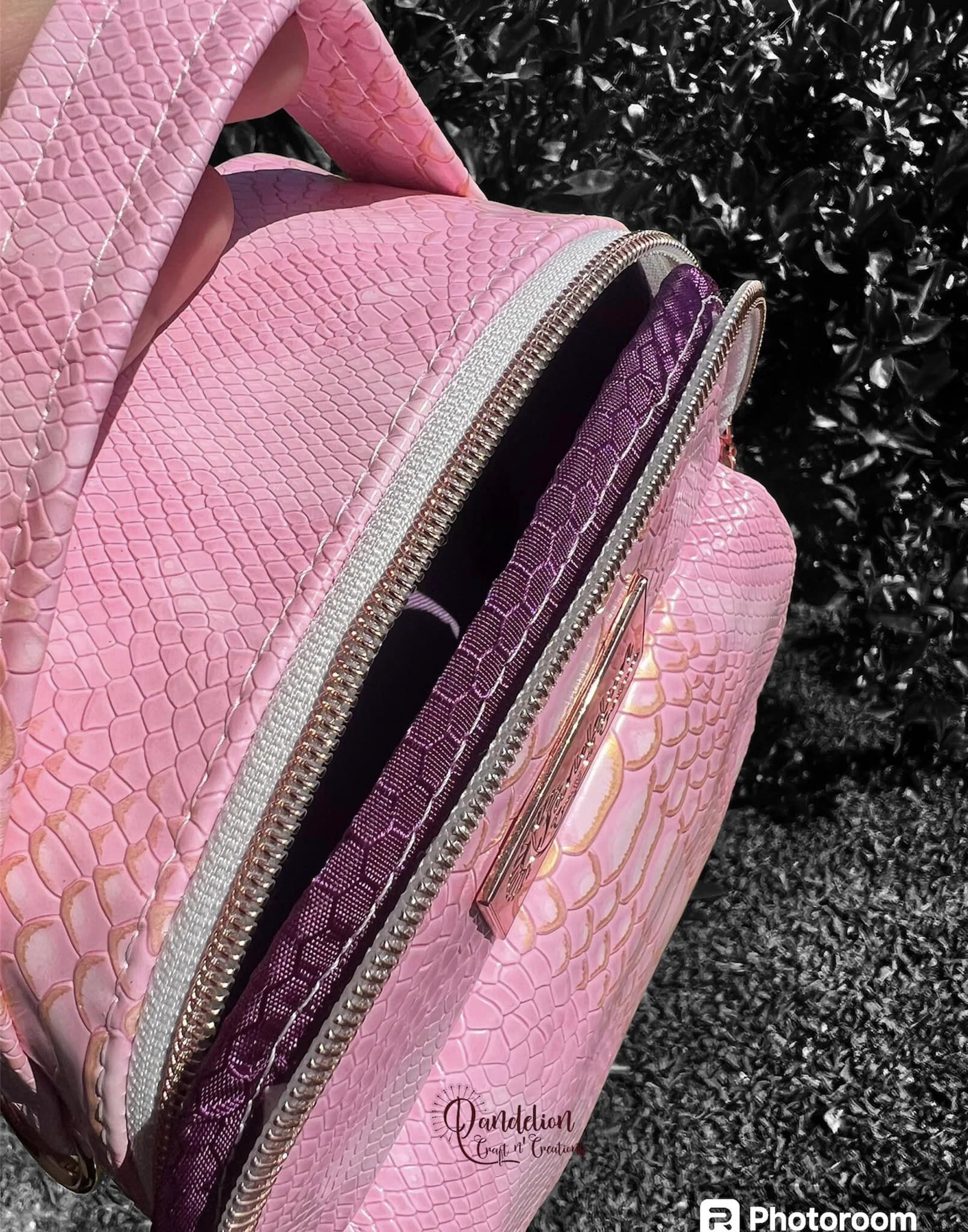 Lóngshēn Blush & Gold Vinyl (Half Yard)