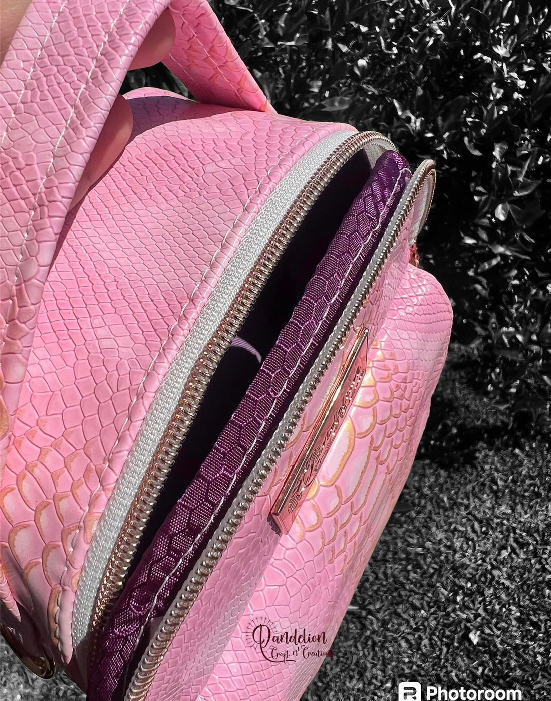 Lóngshēn Blush & Gold Vinyl (Half Yard)