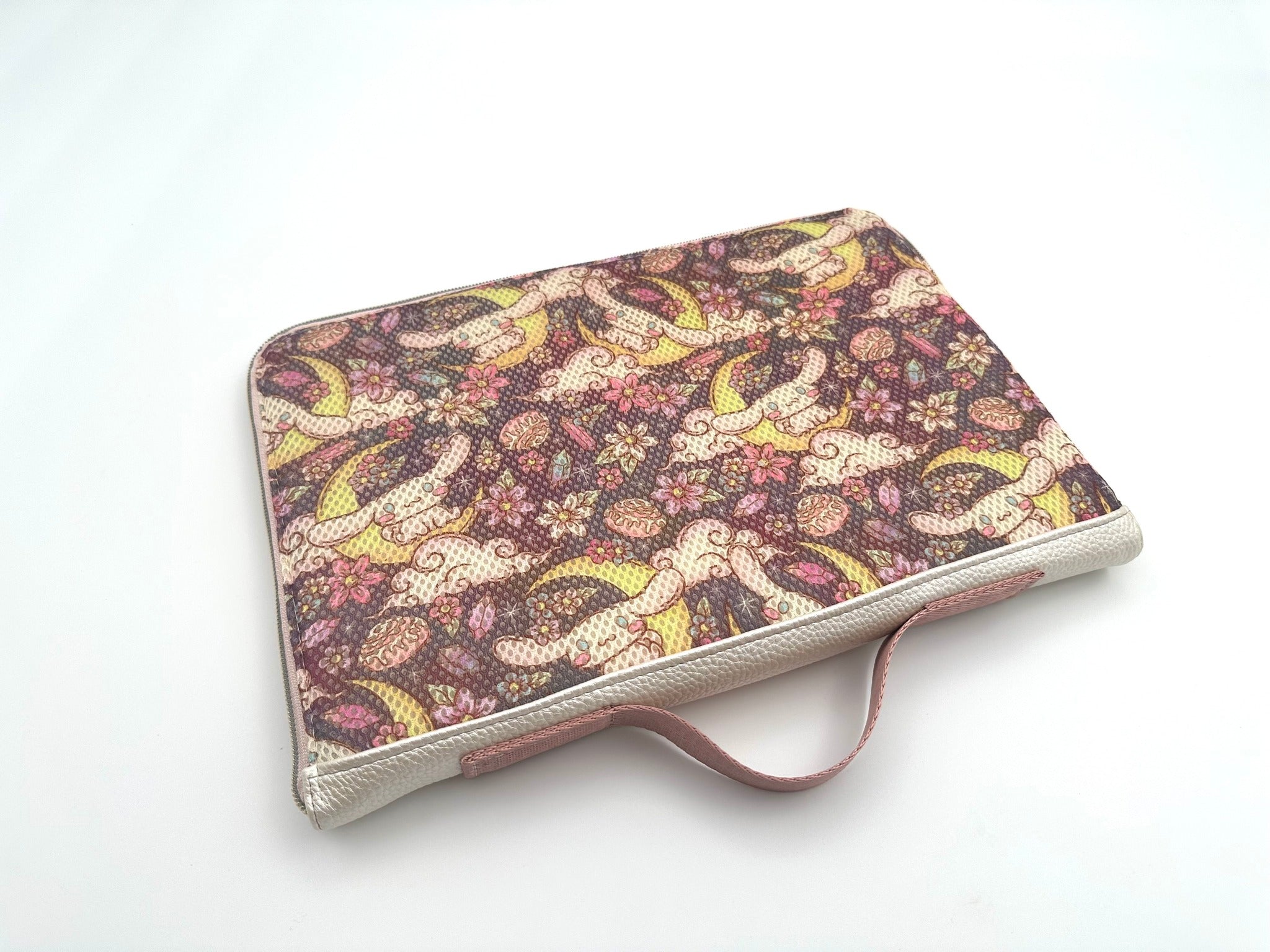 PREORDER 10-12 Business Weeks: SewSquish Cloud (HY) - CINNACRYSTAL DARK