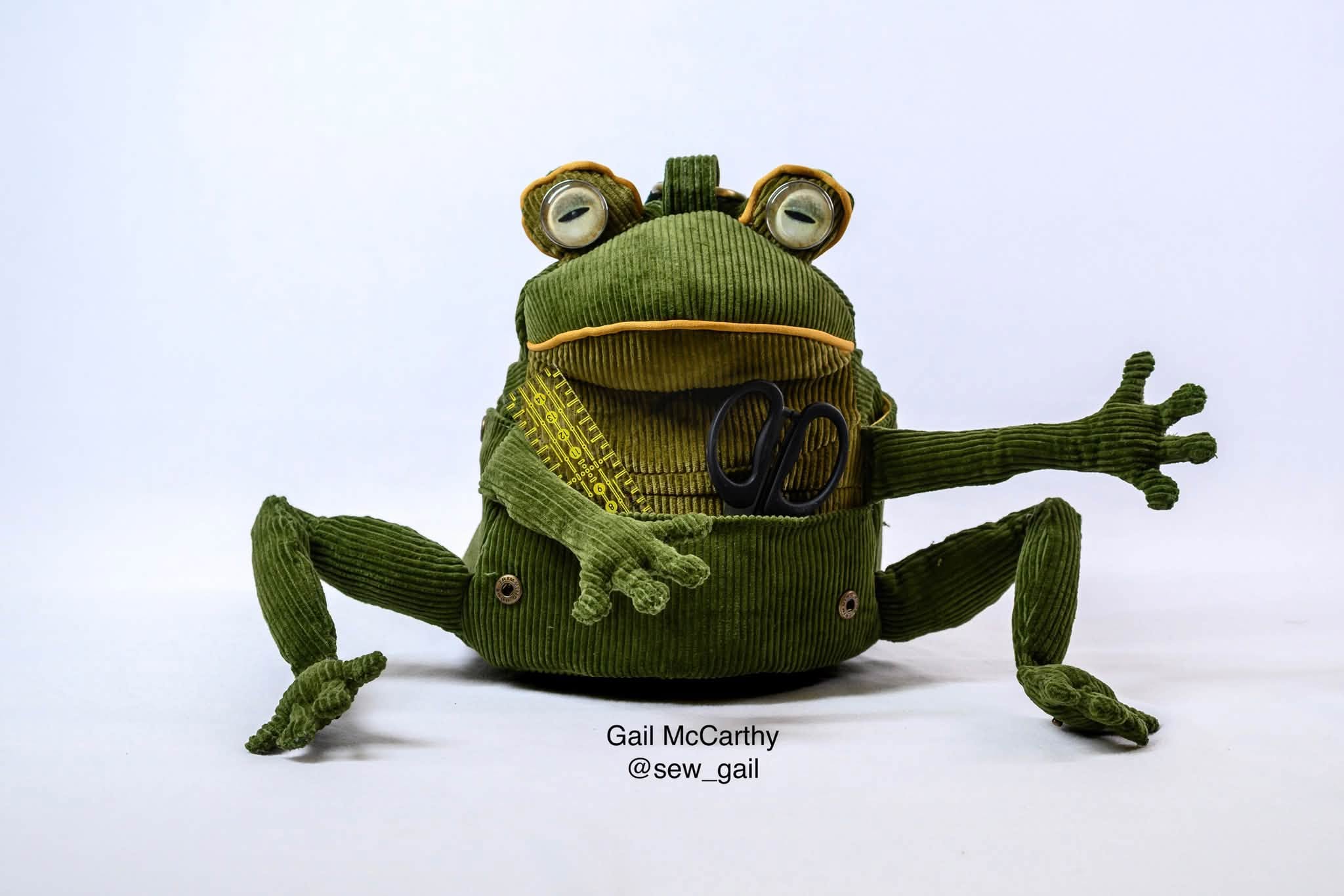 PREORDER 10-12 Business Weeks: Mossy Green #66 Corduroy - Yard