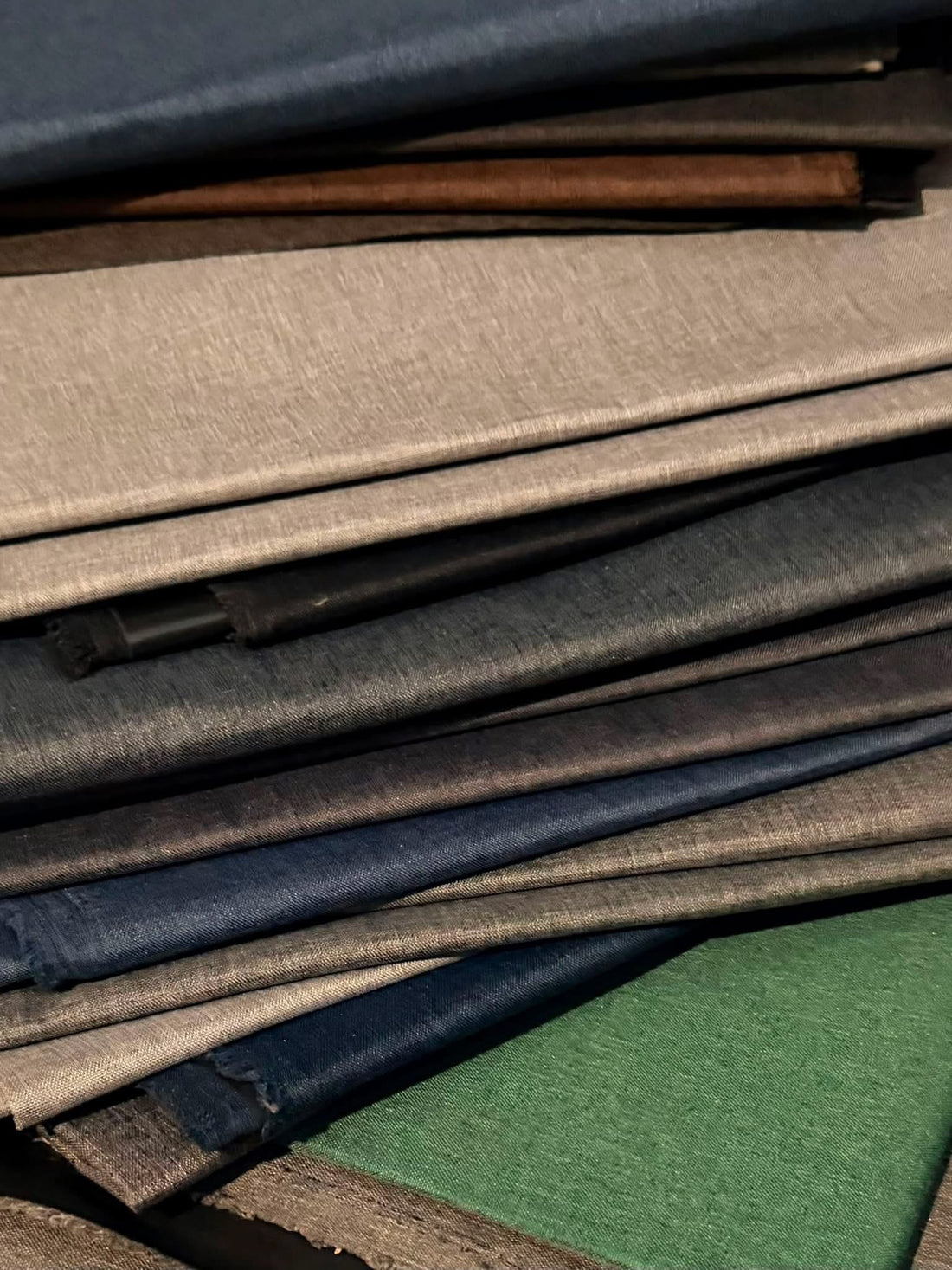 Mystery Linen Oxford (Varying Sizes)
