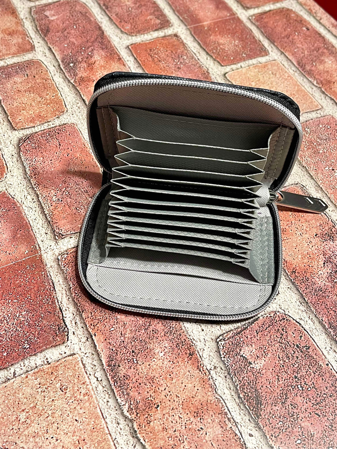 10 Card Slot Accordion Wallet Insert