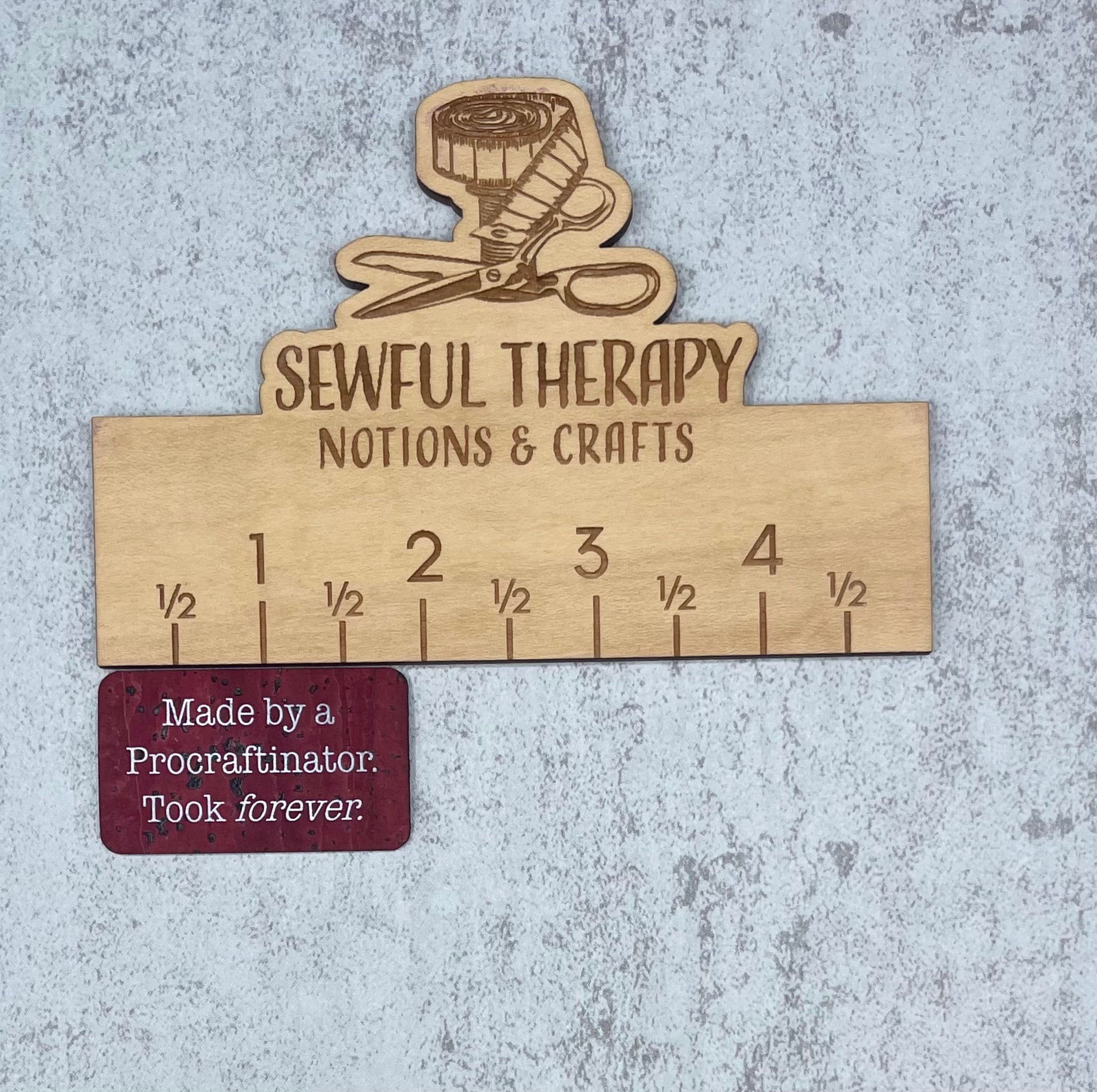 "Made By A Procraftinator" Cork Label Tags